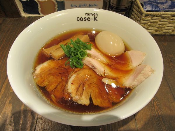 「特製らぁめん（９５０円）」@ramen case-Kの写真