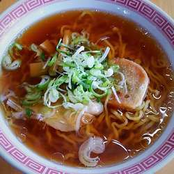 手打ち中華そば　６２０円