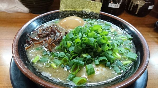「味玉ねぎラーメン　＠１０００円」@博多長浜らーめん ぼたんの写真