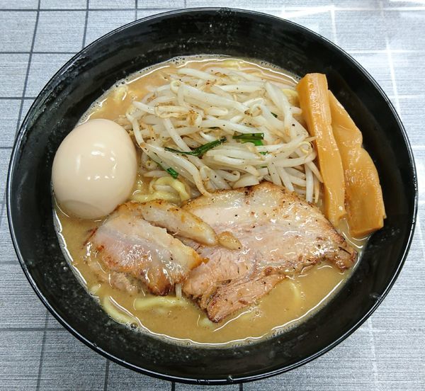 「味噌＋特製」@味噌乱舞の写真