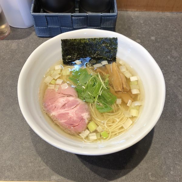「鶏だし塩RAMEN」@RAMEN 火影 produced by 麺処ほん田の写真
