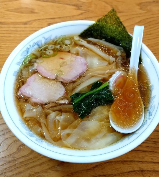 「ワンタン麺」@麺屋 正遊の写真