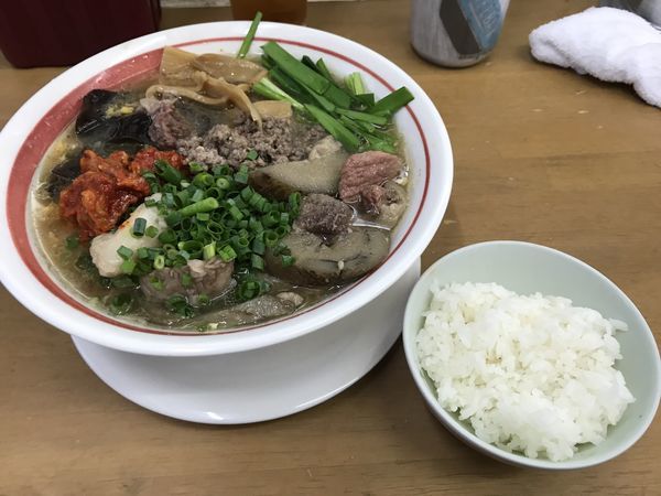「牛骨チャンジャー C」@MENYA 食い味の道有楽の写真