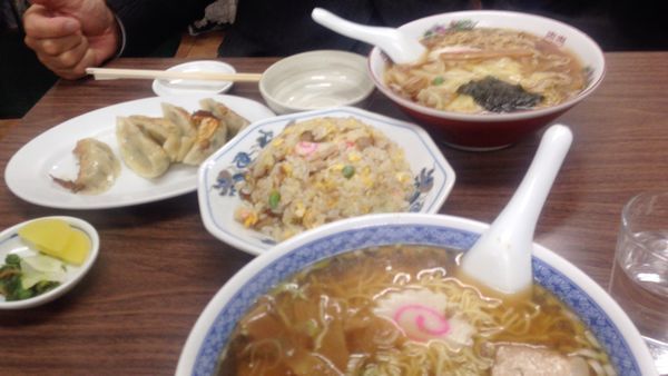 「ラーメン 大盛り チャーハン 餃子」@多万里食堂の写真