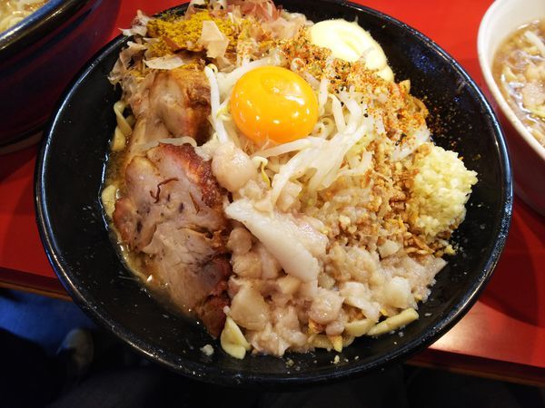 「まぜそば（大・400g）＋カレー＋マヨ　計980円」@麺屋 桐龍の写真