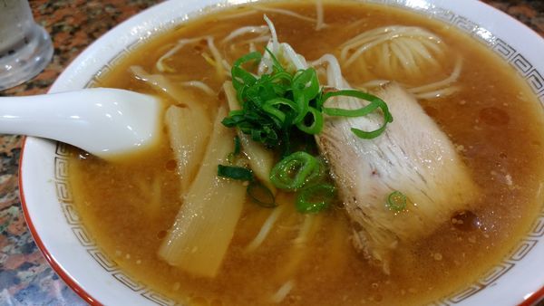 「味噌ラーメン５５０円」@中華食堂マルイチの写真