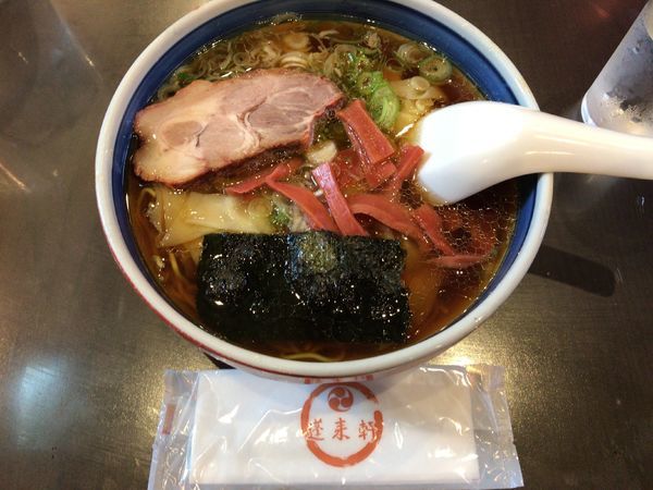 「ワンタン麺」@蓬来軒 本店の写真