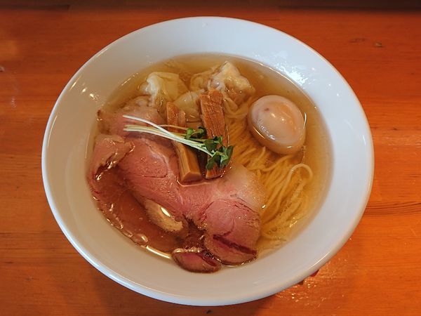 「特製塩煮干しそば 950円」@麺処 清水の写真