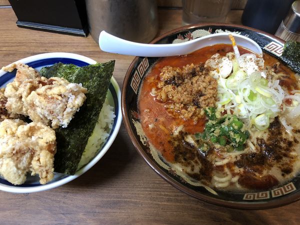 「担々豚骨+カラアゲめし（750+240円）」@担々豚骨 バシンランの写真