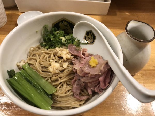 「鯛油そば（700円）」@真鯛らーめん 麺魚の写真
