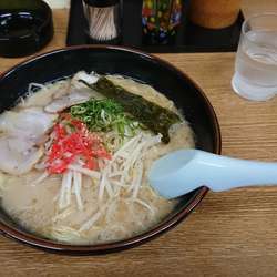 とんこつラーメン