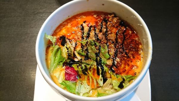 「（ランチ）ヘーゼルナッツ風味特製坦々麺セット　１６２０円　※」@蔭山樓の写真