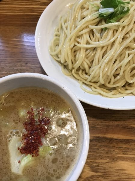 「鶏つけ、サービス大盛り」@上海麺館の写真