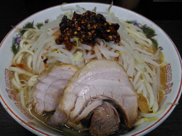 「小ラーメン＋ラー油」@ラーメン二郎 川越店の写真