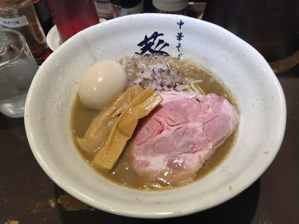 「濃厚煮干しらーめん」@濃厚煮干らーめん 川むらの写真