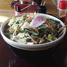 「野菜ラーメン600円＋麺大盛50円＋野菜マシ50円」@正太楼の写真