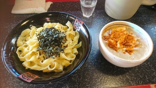 「つけめん 中」@でれ助の写真