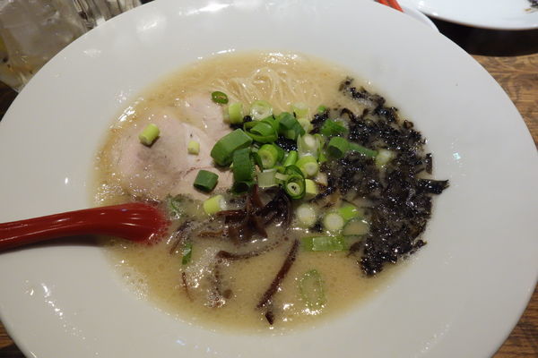 「長浜らーめん」@長浜らーめん いっせんかくの写真