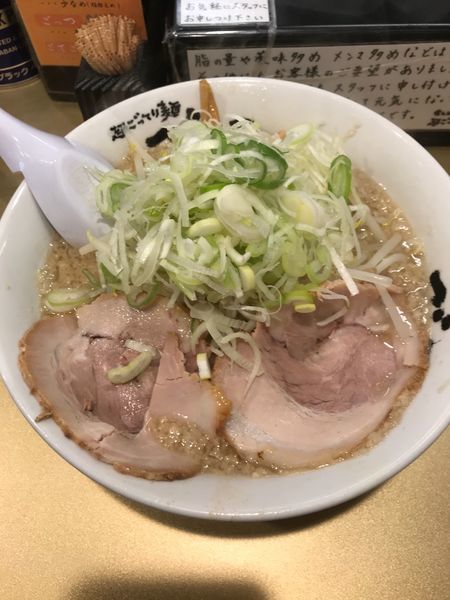 「しょう油ラーメン➕麺固め」@超ごってり麺 ごっつ 亀戸本店の写真