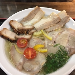 らーめん 黒白の画像