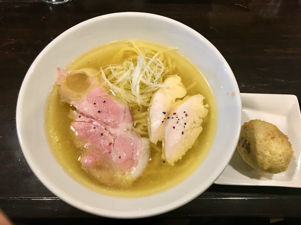 「ラーメン 鶏白湯+煮干し 味玉天」@Roto Brewery 麺や 天空の写真