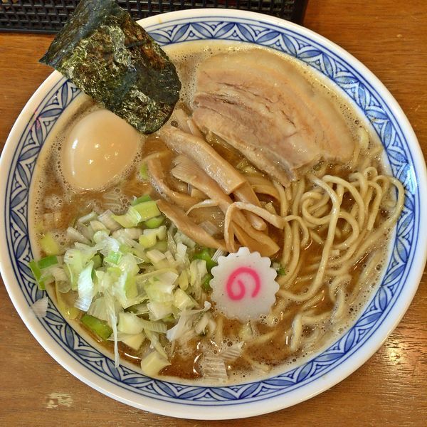 「醤油そば（味玉）　￥８５０」@つけめん 桜の如くの写真