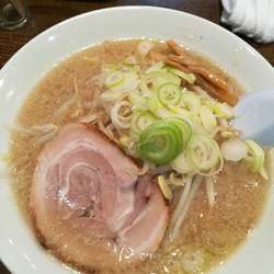 しょうゆラーメン