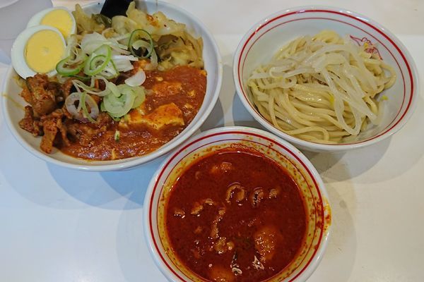 「半蒙古丼+半冷し味噌セット(880円)」@蒙古タンメン 中本 大宮店の写真