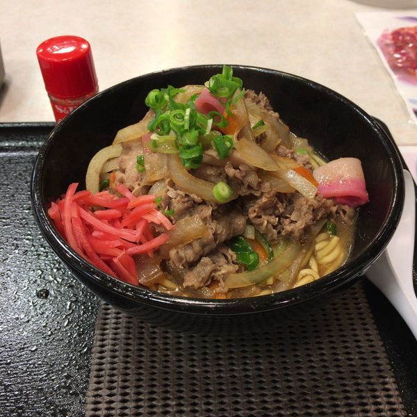 「牛・がっつりまぜめん」@リンガーハット 千葉祐光店の写真