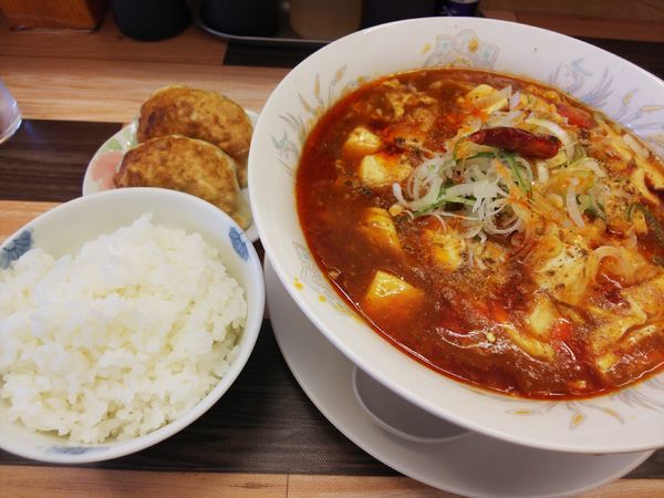 「豆腐マーラー麺＋Ｂセット」@ラーメン餃子 なか屋の写真