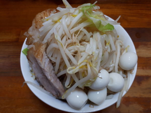 「ミニラーメン野菜ましまし+たま+うずら」@蓮爾 新町一丁目店の写真