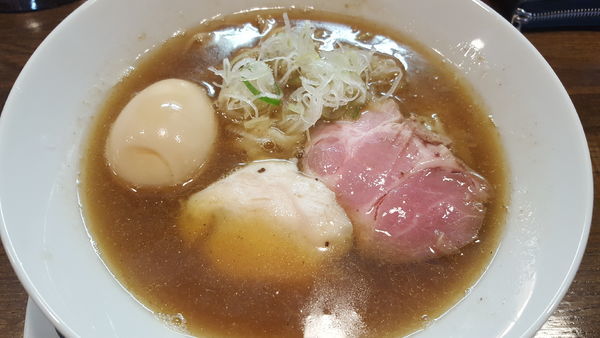 「味玉醬油らぁめん」@麺.SUZUKiの写真