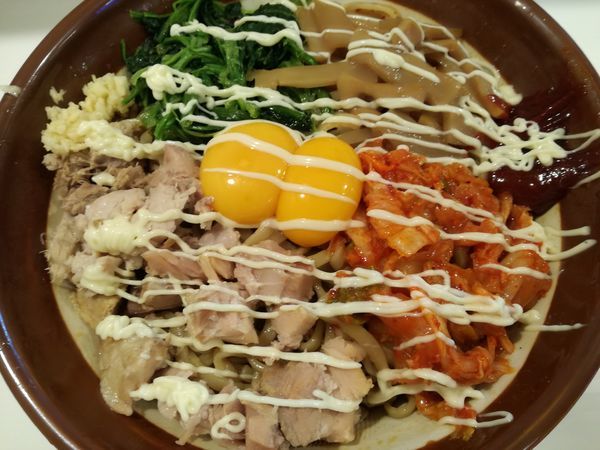 「【限定E】冷やし韓国まぜそば(追い飯付)+麺マシ×２」@ハイパーファットンの写真