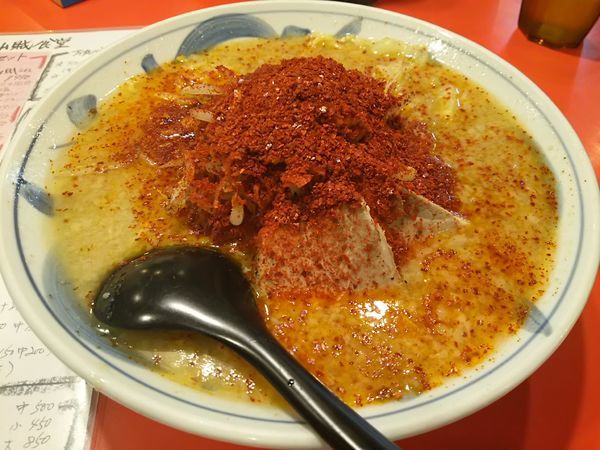 「うま辛豚骨　（大盛り）　※太麺」@ASIAN隆康の写真