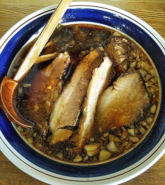 「焼豚らあぁめん 880円」@炭火らあぁめんいちの写真