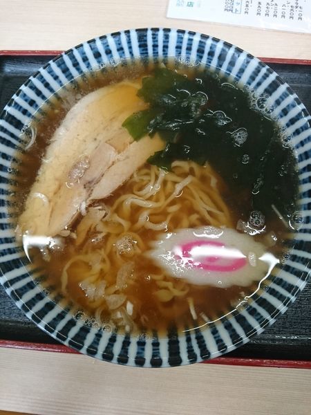 「手打ラーメン 400円 (ランチタイム？)」@田中菓子店の写真
