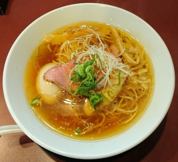 「淡麗 中華そば(醤油)＋味玉」@麺童 豊香の写真