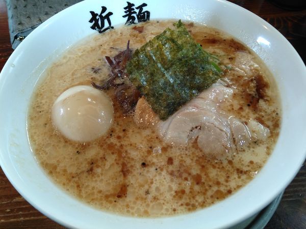 「味玉醤油ラーメン」@三代目 哲麺 羽村店の写真