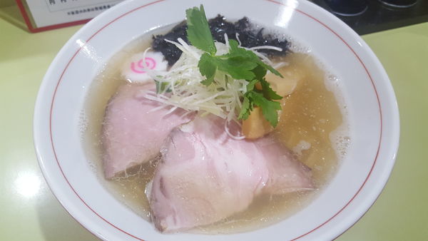 「煮干しと浅利の塩そば」@溝ノ百合の写真