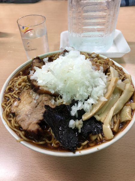 「やくみ大ラーメン」@梅乃家の写真