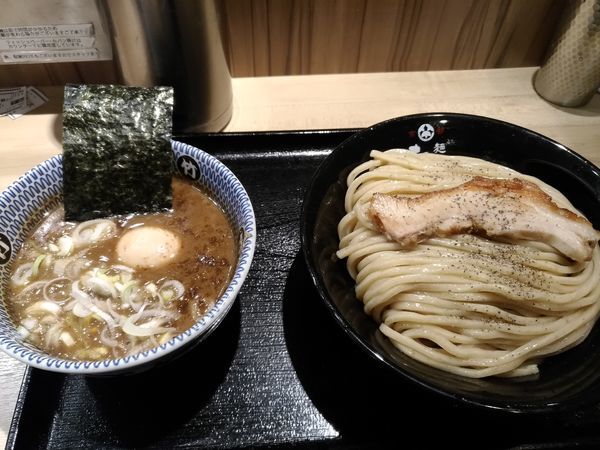 「つけ麺大盛り＋味玉」@麺屋 たけ井 阪急梅田店の写真