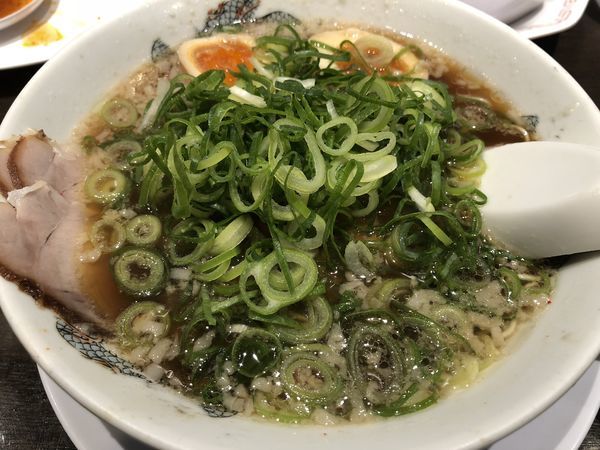 「味玉ラーメン（がっつりA定食）＋ハイボール」@来来亭 国母店の写真