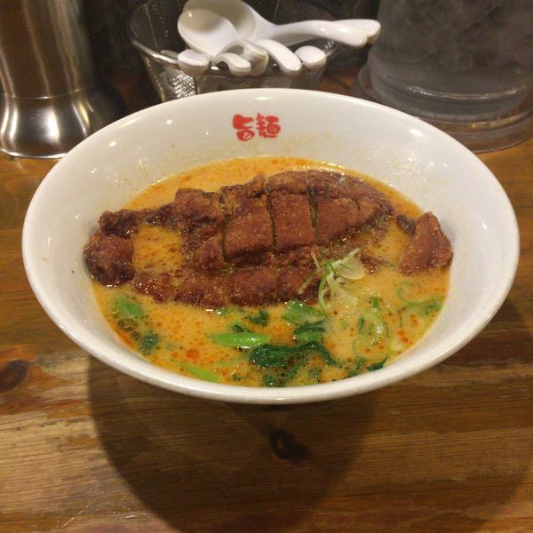 「排骨担々麺」@本場中華麺店 旨麺の写真