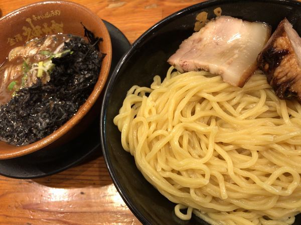 「濃厚豚骨つけ麺(大盛り)」@金澤濃厚豚骨ラーメン 神仙 品達品川店の写真