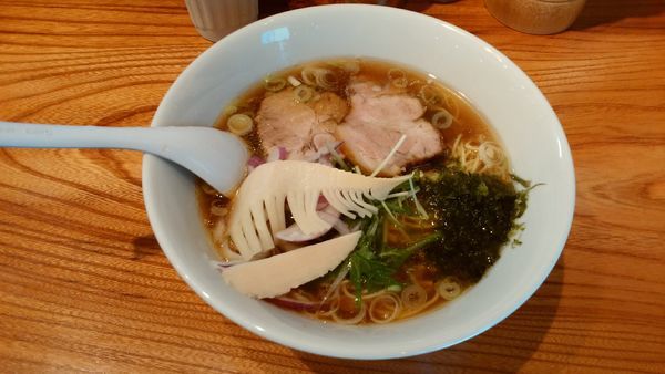 「【５月限定】海鮮イカ牡蠣煮干らぁめん」@神田らぁめん 悠 HARUKAの写真