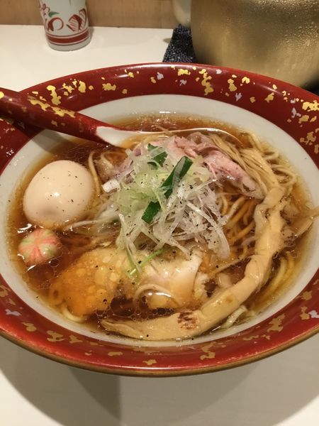 「醤油ラーメン ¥850＋煮卵 ¥100」@ふるめんの写真