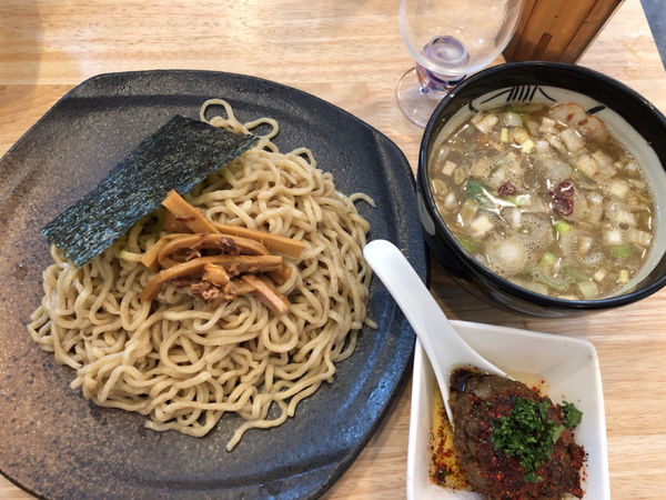 「つけそば　800円＋カレー玉＋日本酒等」@中華そば専門 とんちぼの写真