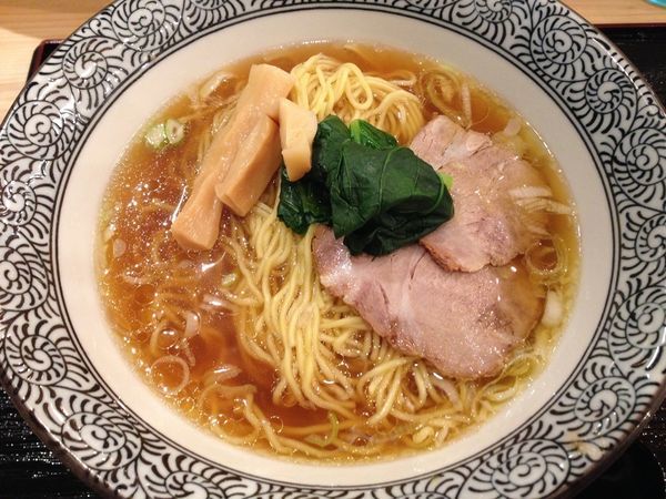 「端麗醤油らぁめん」@鶏らぁめん たけなかの写真