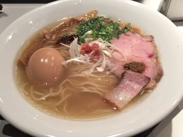 「味玉塩そば」@SOBAHOUSE金色不如帰の写真