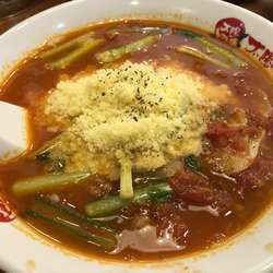太陽のチーズラーメン　￥８８５